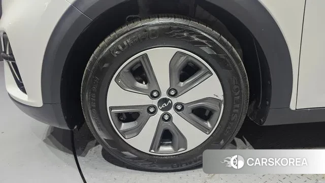 Kia The New Niro id 3752860 из Кореи 15