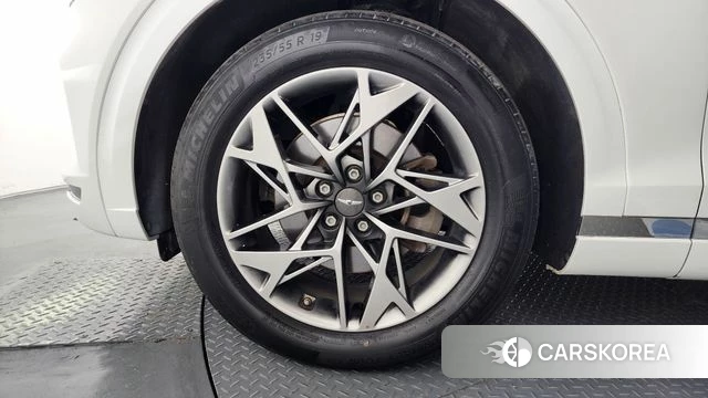 Genesis GV70 id 4186915 из Кореи 31