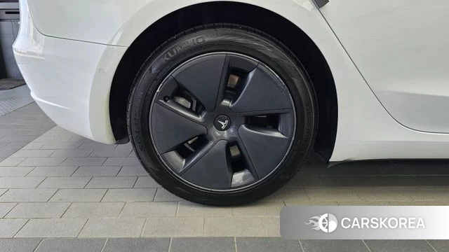 Tesla Model 3 id 4682671 из Кореи 15