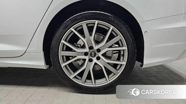 Audi A6 (C8) id 3838795 из Кореи 15