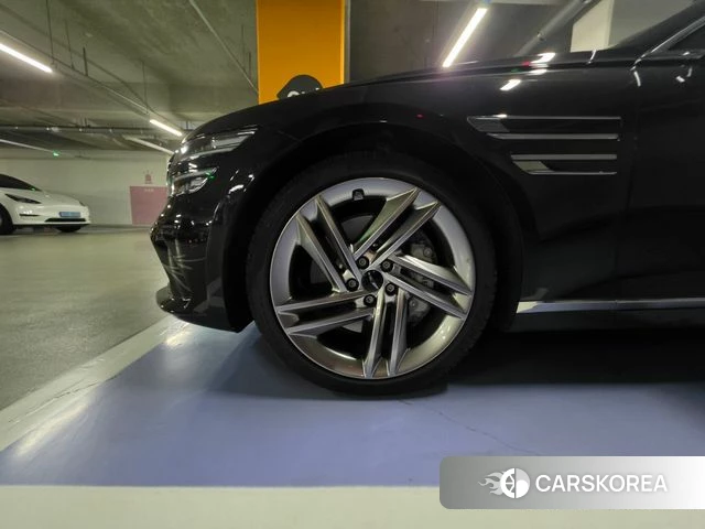 Genesis G80 (RG3) 2024 Черный из Кореи, фото 5