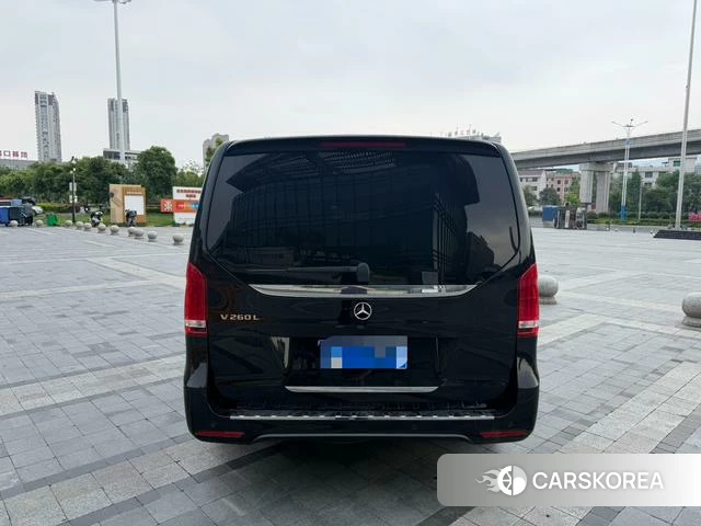 Mercedes-Benz V-class 2024 Черный из Китая, фото 5