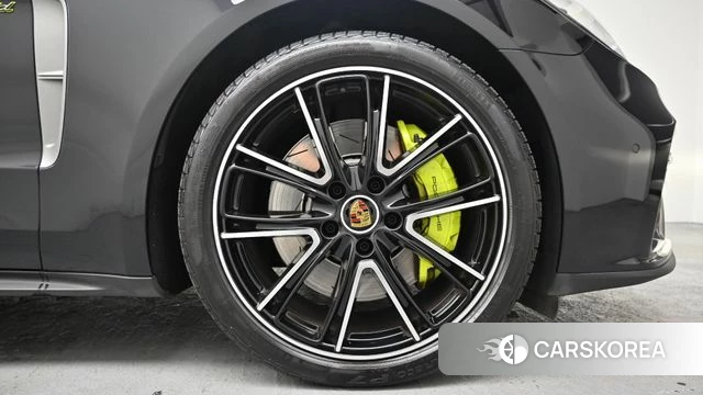 Porsche Panamera (971) id 4315783 из Кореи 15
