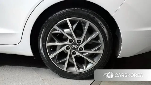 Hyundai The New Avante AD id 3754333 из Кореи 15