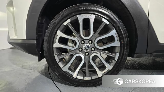 Ssangyong Torres id 3826844 из Кореи 15