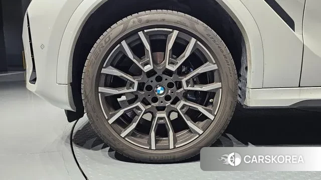 BMW X6 (G06) id 3347289 из Кореи 15