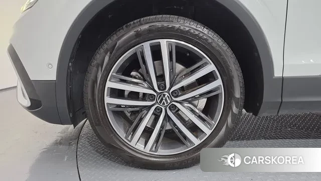 Volkswagen Tiguan Allspace id 3348294 из Кореи 15