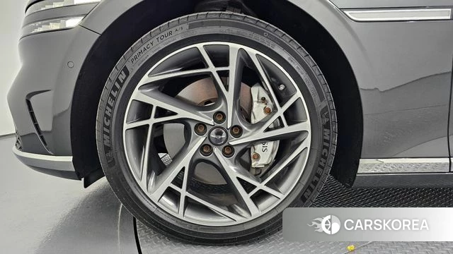 Genesis G90 (RS4) id 4230992 из Кореи 26