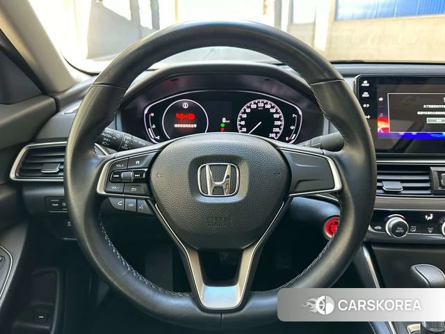Honda Accord id 4399694 из Китая 10