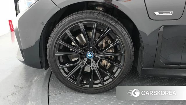 BMW 7 Series (G11) id 3852074 из Кореи 15
