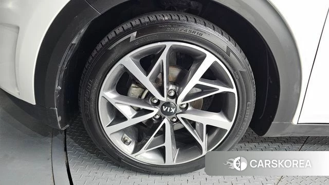 Kia Niro id 4643105 из Кореи 25