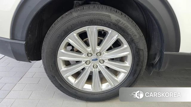 Ford Explorer 6th Generation id 4530354 из Кореи 28