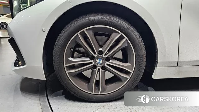 BMW 1 Series (F40) id 2890332 из Кореи 15