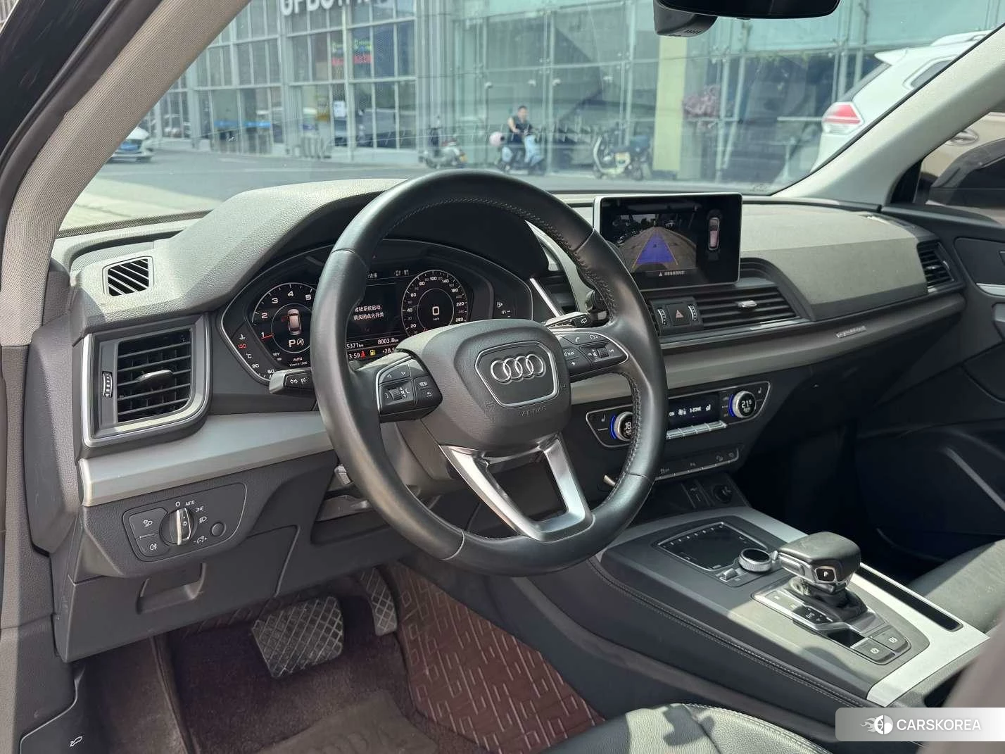 Audi Q5L id 4419060 из Китая 15