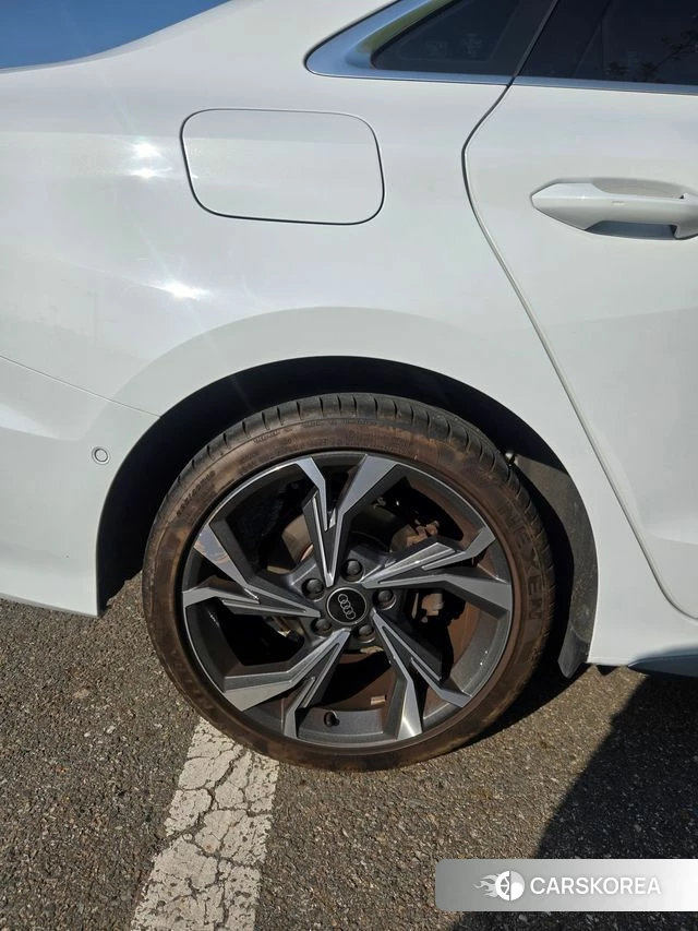Audi A3 (8Y) id 4280959 из Кореи 10