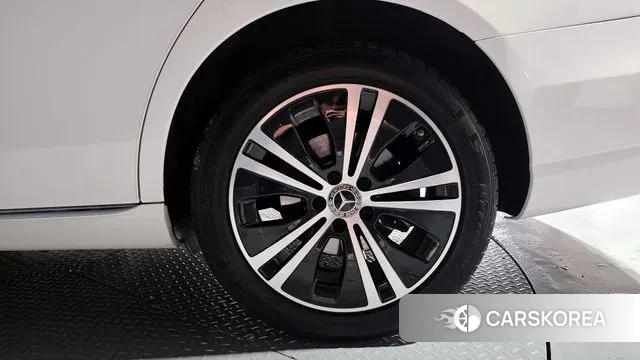 Mercedes-Benz E-Class W213 id 3244188 из Кореи 15