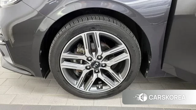 Kia Come New K3 id 3139913 из Кореи 15