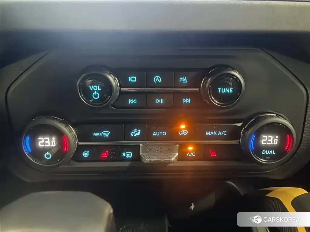 Ford Mustang id 4545986 из Китая 24