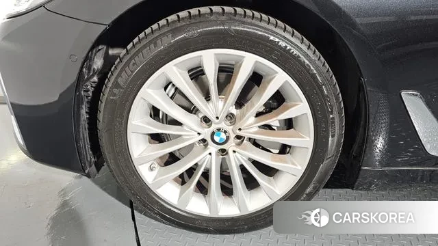 BMW 5 Series (G30) id 3350120 из Кореи 15