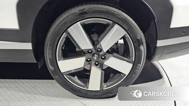 Hyundai Santa Fe (MX5) id 3934190 из Кореи 15