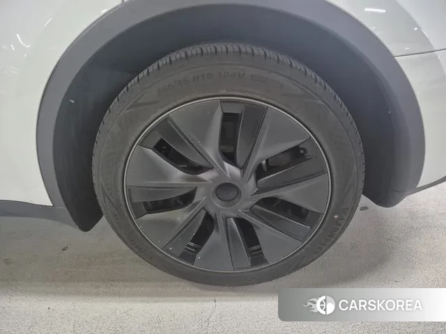 Tesla Model Y id 3020841 из Кореи 15
