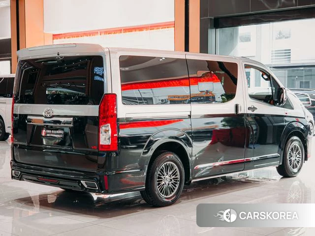 Toyota Granvia (overseas) id 4261185 из Китая 9
