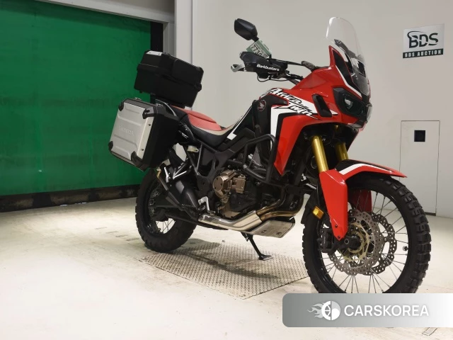 Проданный Honda CRF1000L AFRICA TWIN 2017 из Японии, фото 2