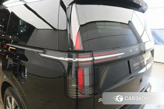 Volvo EM90 id 3920179 из Китая 32