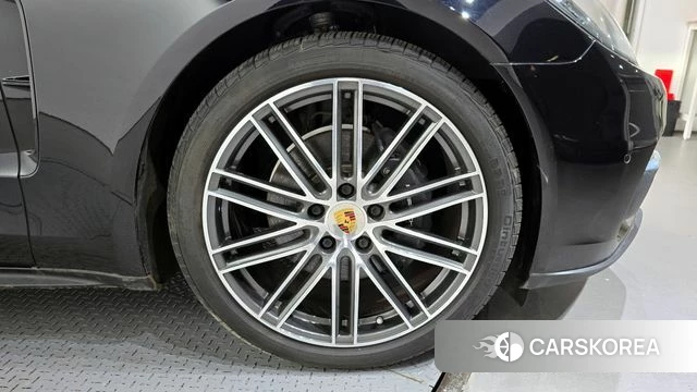 Porsche Panamera (971) id 3879681 из Кореи 15