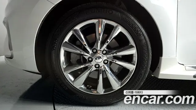 Kia The New Carnival id 2716336 из Кореи 15