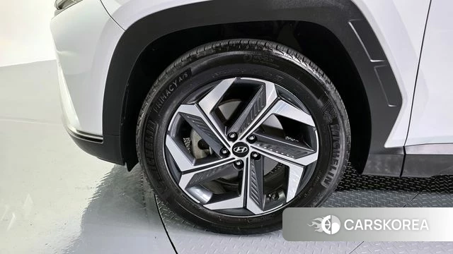 Hyundai Tucson (NX4) id 3910981 из Кореи 15