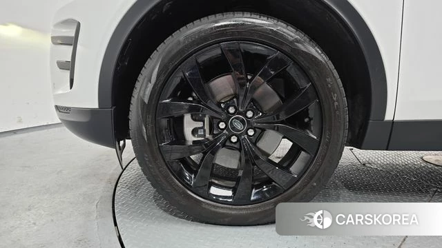 Land Rover Discovery Sports 2nd Generation id 3839424 из Кореи 15