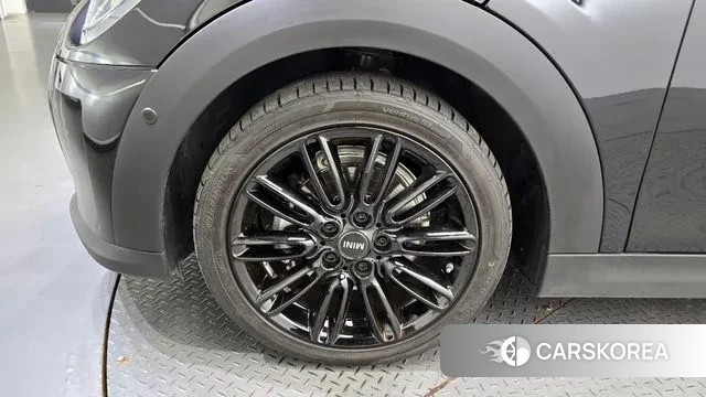 Mini Cooper Convertible id 2984141 из Кореи 15