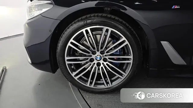 BMW 5 Series (G30) id 3474176 из Кореи 15