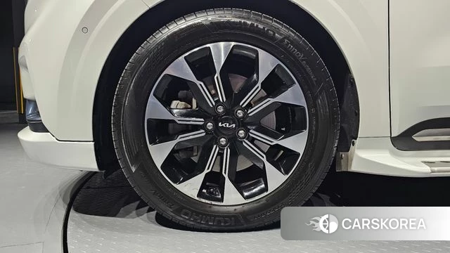 Kia Carnival 4th generation id 4231450 из Кореи 15