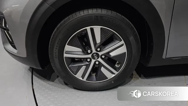 Kia The New Niro id 3439157 из Кореи 15