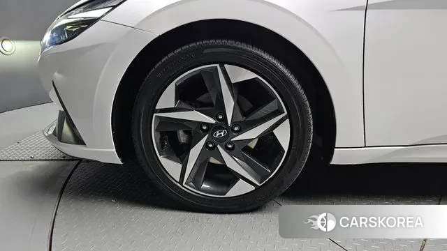 Hyundai Avante (CN7) id 3437491 из Кореи 15