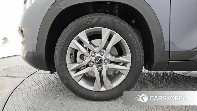 Kia Seltos id 4604483 из Кореи 27