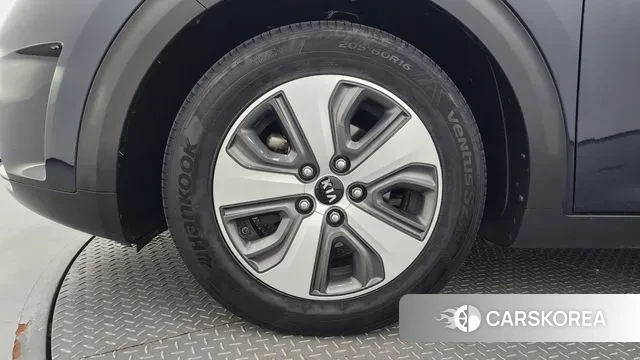 Kia Niro id 3045668 из Кореи 15