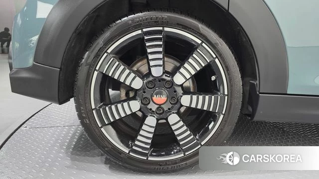 Mini Cooper S id 4292843 из Кореи 27