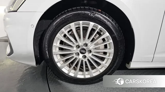 Audi A6 (C8) id 3655515 из Кореи 15