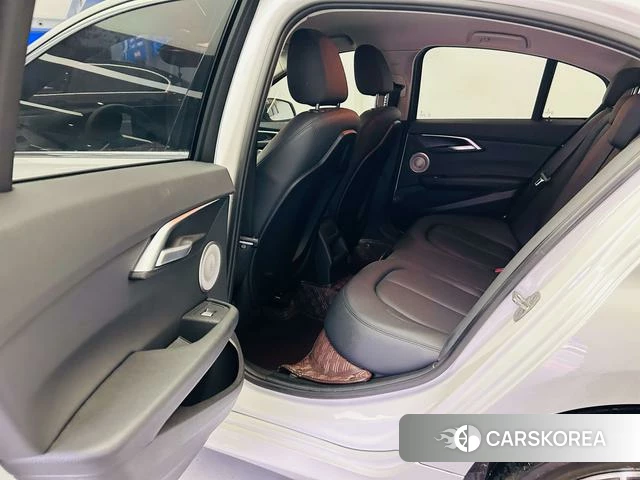BMW 1 series id 4272757 из Китая 20
