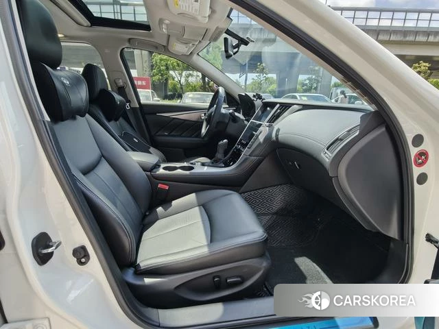 Infiniti Q50L id 4242049 из Китая 8