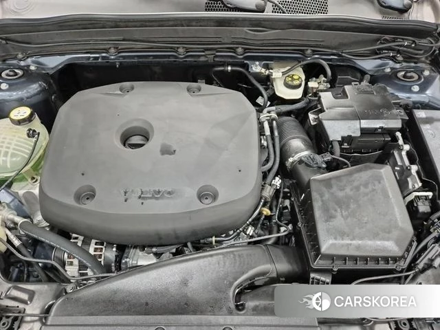 Volvo XC40 id 4501973 из Кореи 15