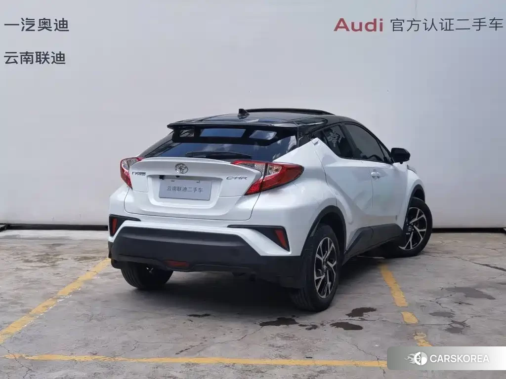 Toyota C-HR id 4654490 из Китая 23