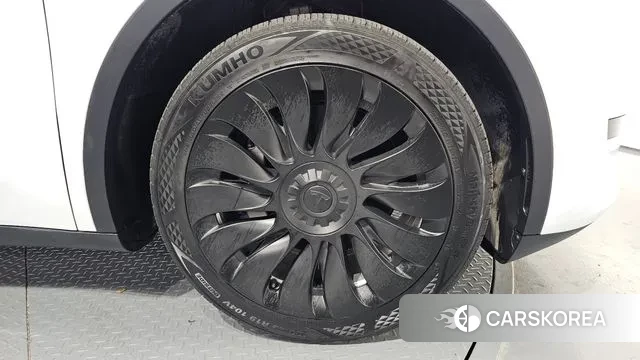 Tesla Model Y id 3347548 из Кореи 15