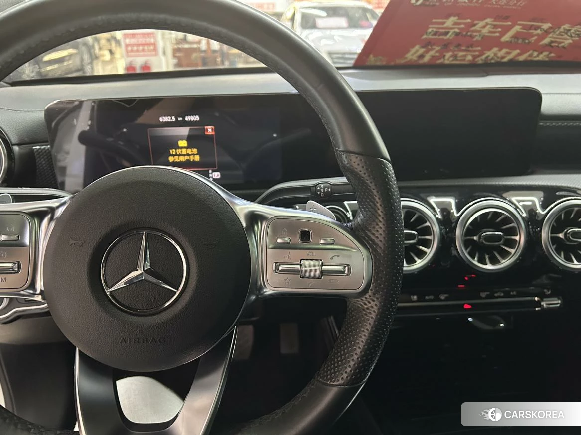 Mercedes-Benz Class A 2021 Белый из Китая, фото 5