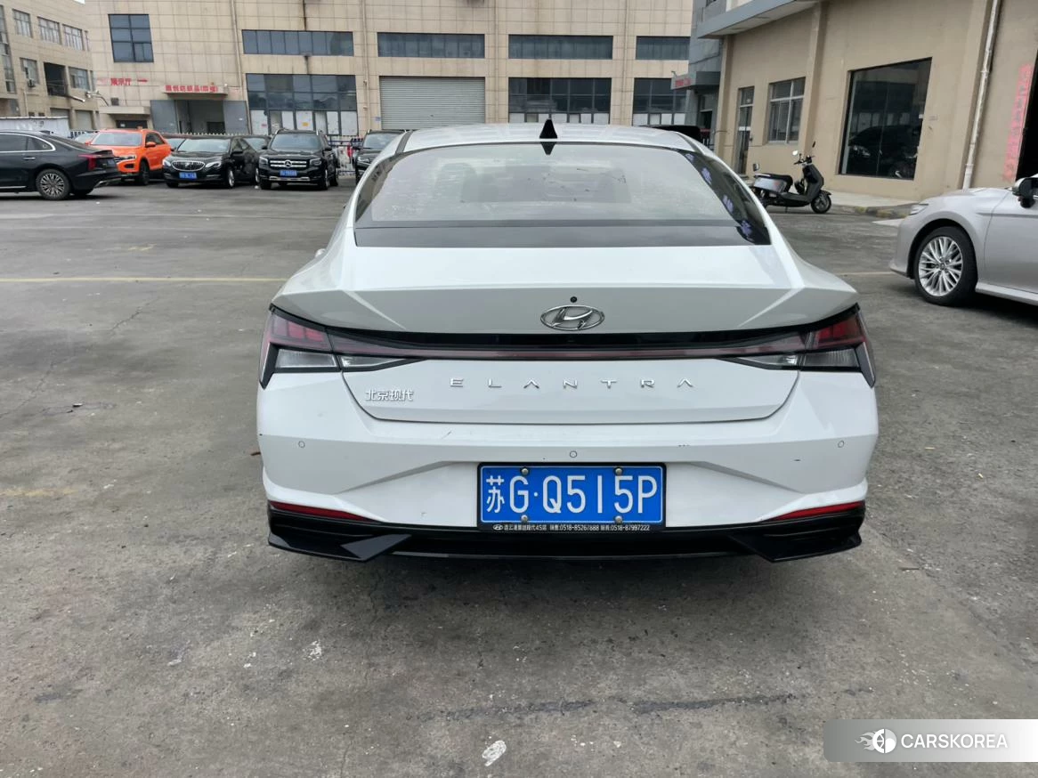Hyundai Elantra 2020 Белый из Китая, фото 5