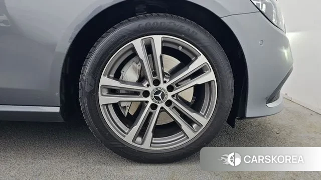 Mercedes-Benz E-Class W213 id 3573097 из Кореи 15