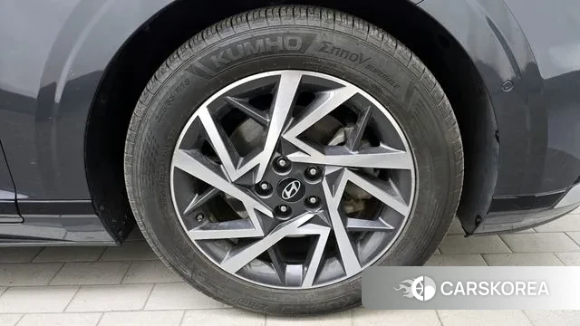 Hyundai Grandeur (GN7) id 3751990 из Кореи 15